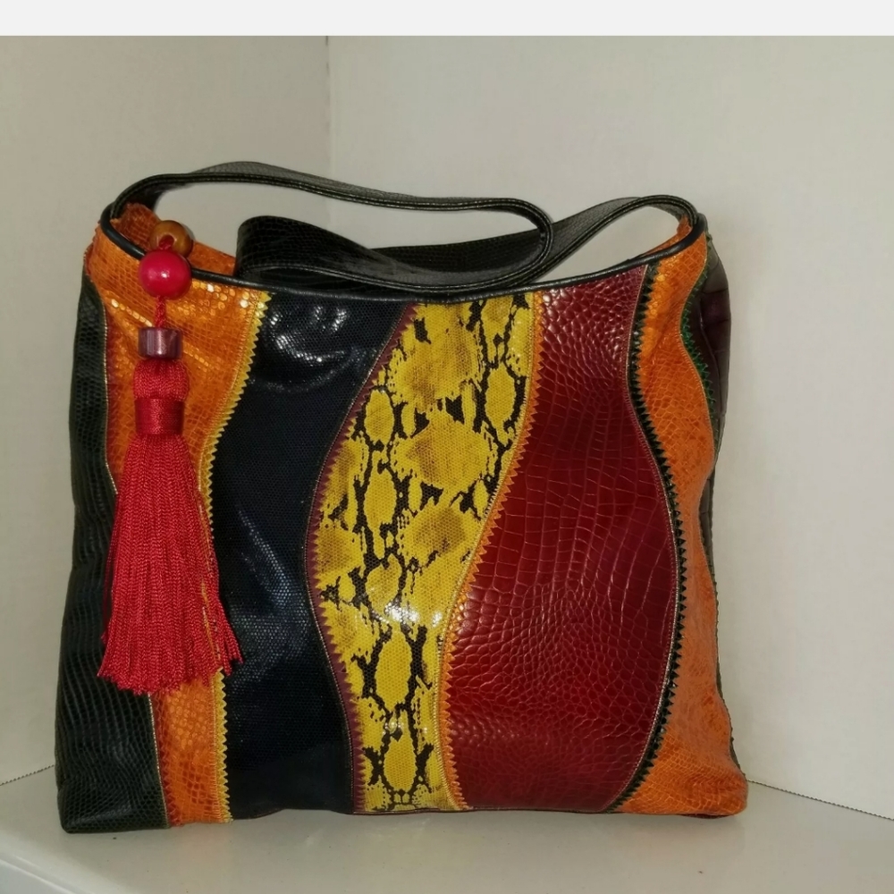 Safari Grafetti Hobo Bag